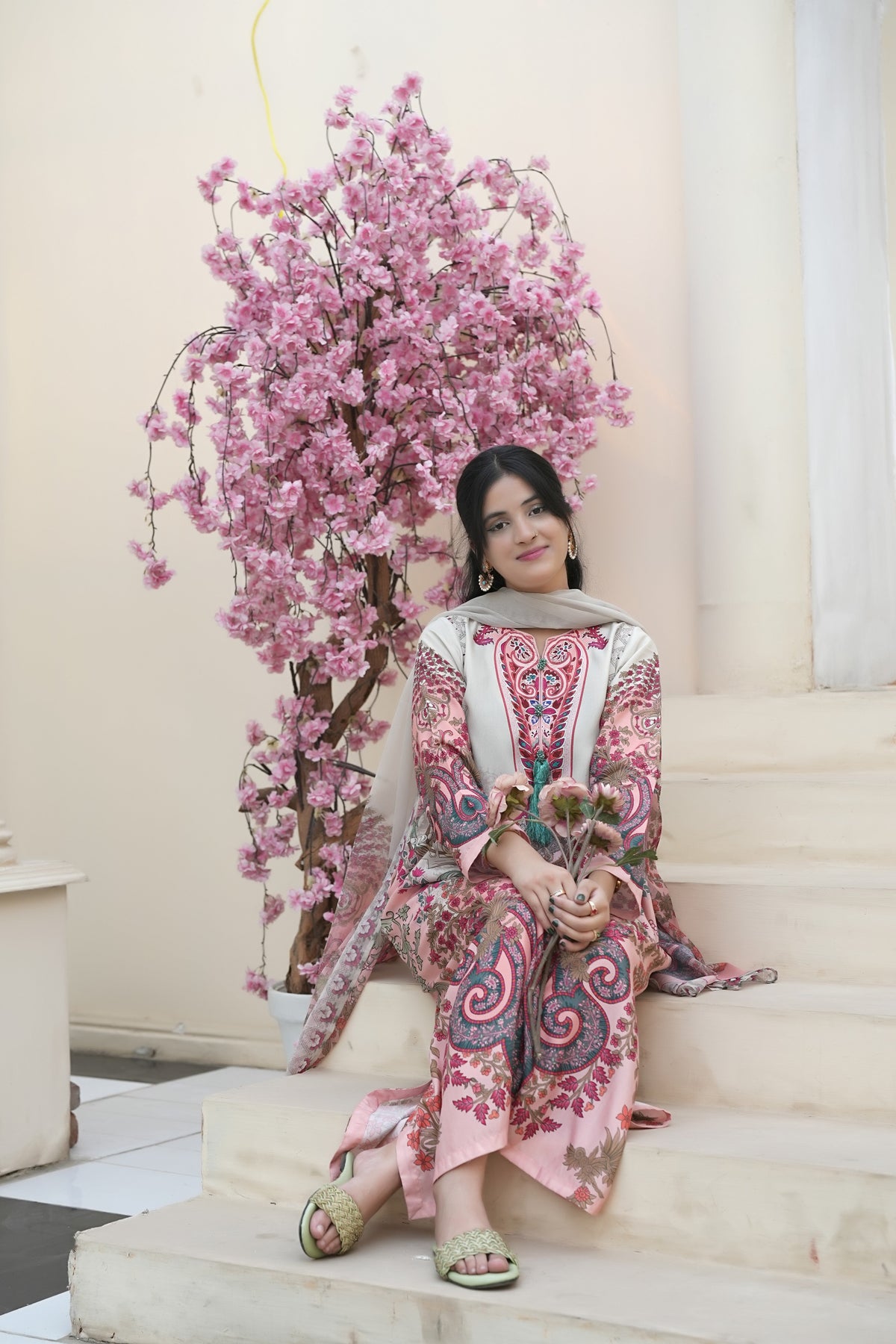 Women's Kaftan Collection – Libas Mahal
